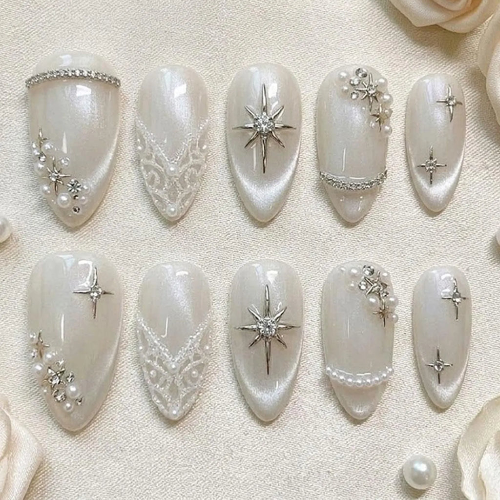 Pearl Bridal Press On Nails / White Celestial Nails / Star Rhinestone Nails / Elegant Wedding Nails / Luxury Pearl Press Ons
