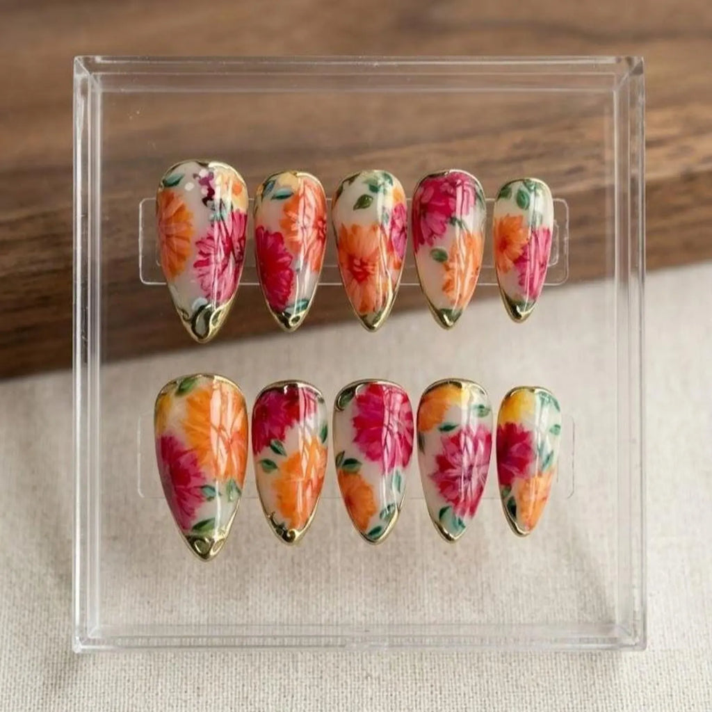 Vintage Floral Press On Nails: Gold Rim Lacquer Flower Summer Style Prep Set