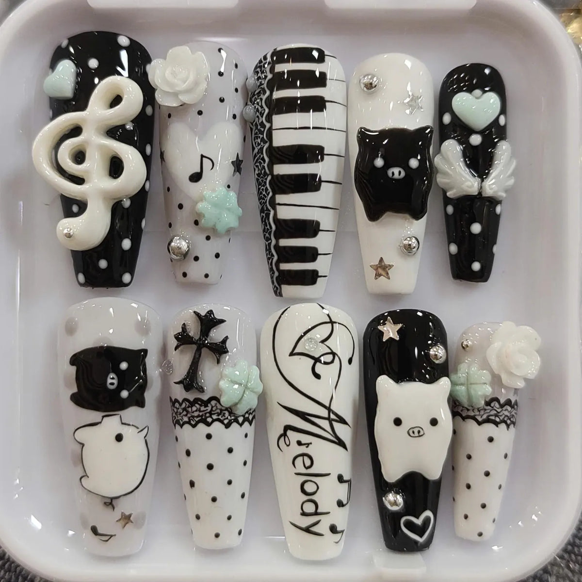 3D Treble Clef Press On Nails | Hand-Painted Piano Keys, Piglets, Gothic Cross