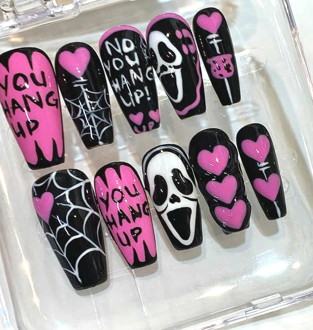 Horror Scream Press On Nails: Pink Black Spooky Spider Web Nail Art